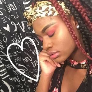 Meet your Posher, Marqui